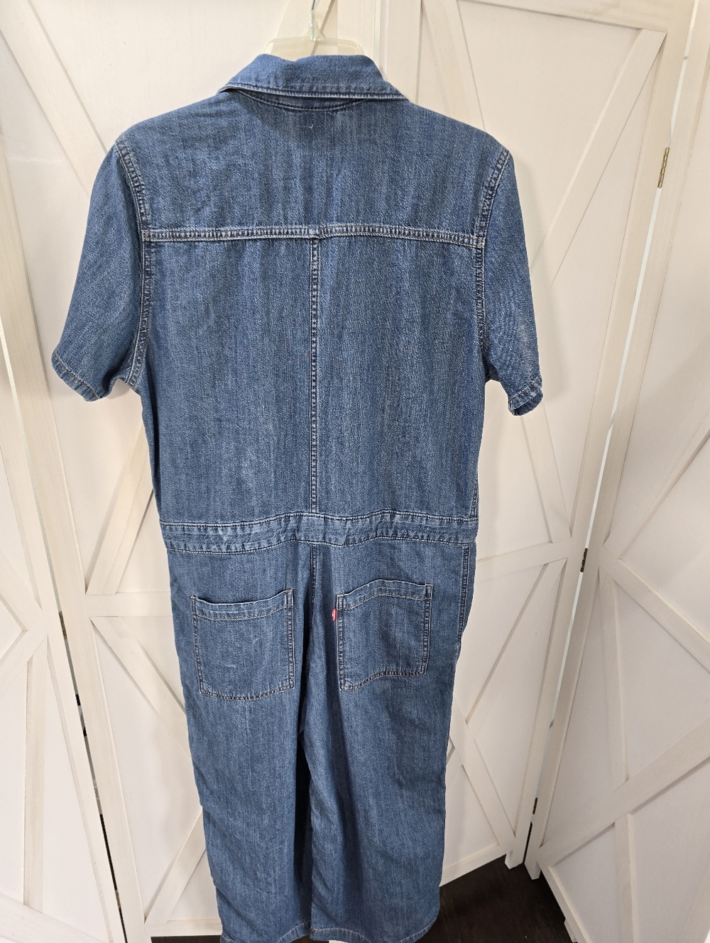 Levi's Women's Blue Denim Standard Fit One-Piece Short-Sleeve Coveralls (NWT) - Picture 9 of 14
